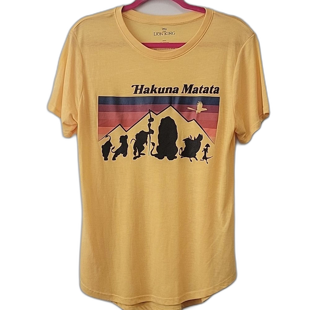 Disney Lion King Yellow Hakuna Matata Tee